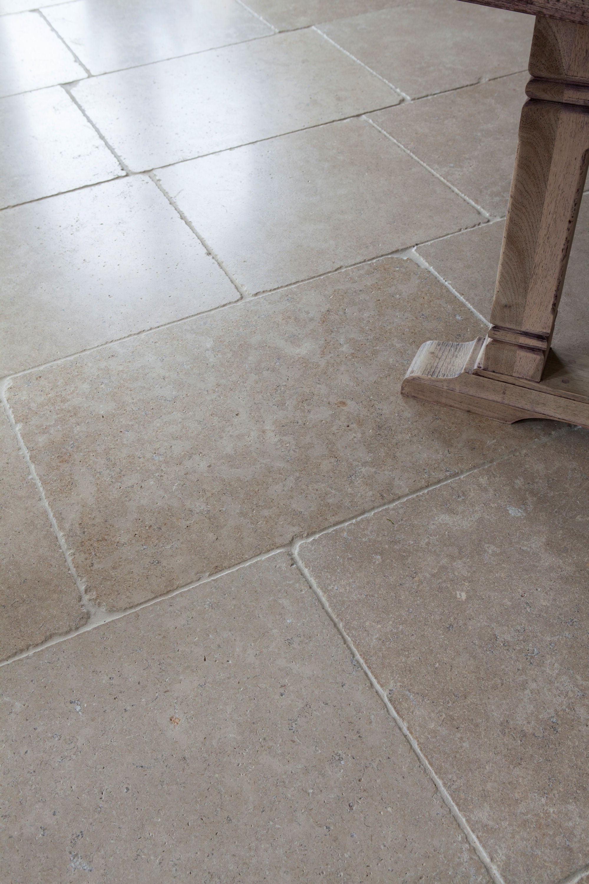BurgundyTumbled Limestone