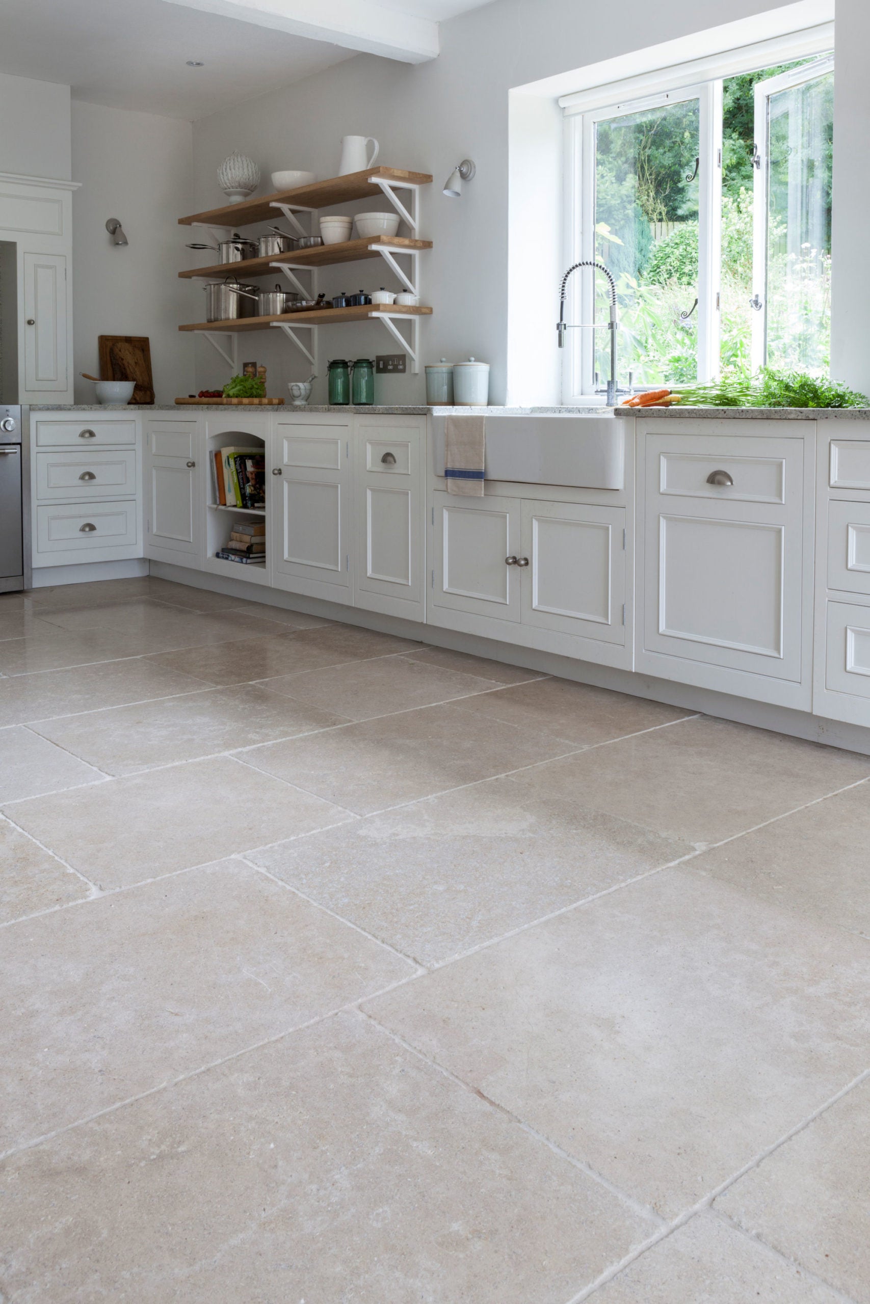 BurgundyTumbled Limestone