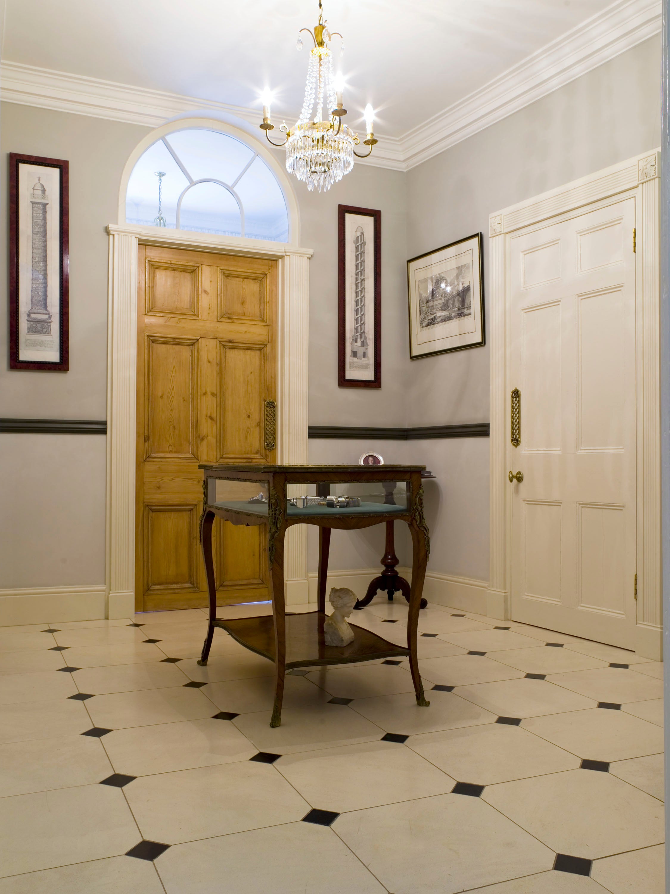 Lax Honed Limestone Octagon