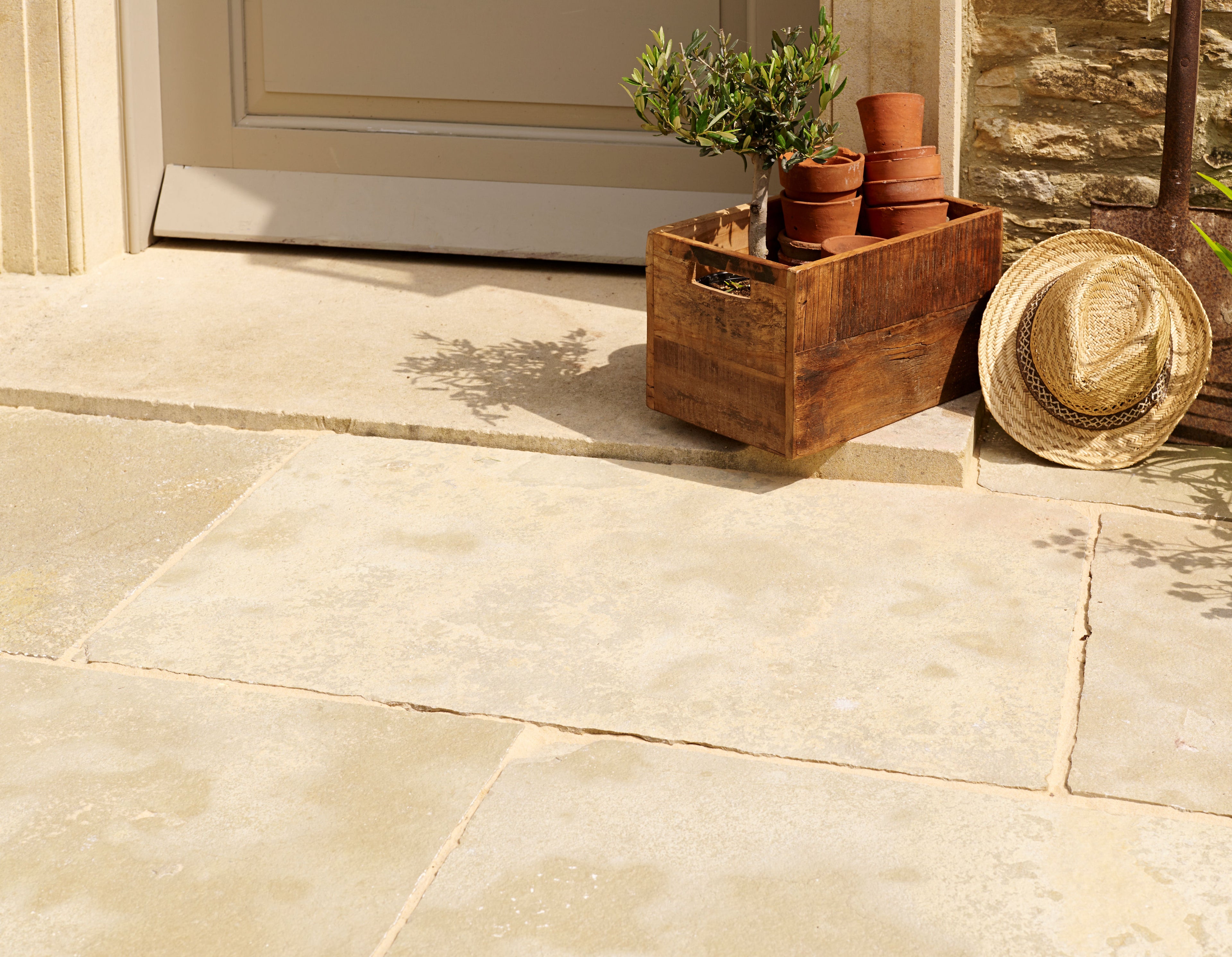 Dalay Buff Riven Outdoor Limestone