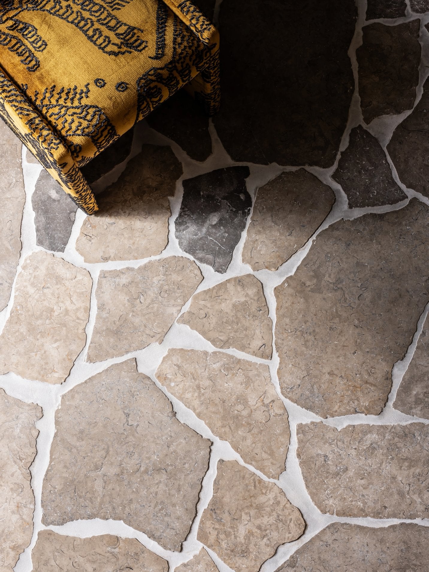Como Tumbled Limestone Crazy Paving