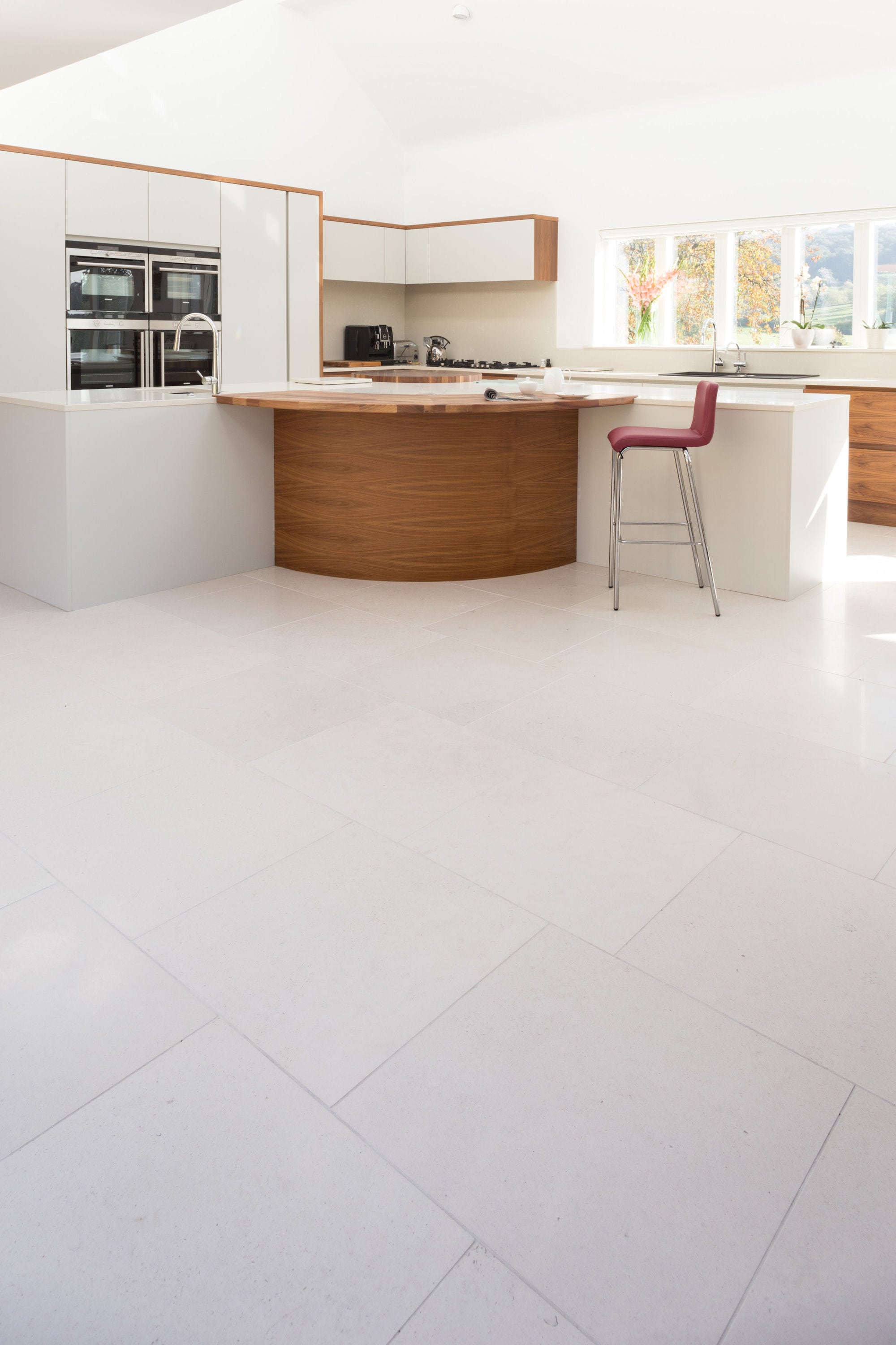 Moleanos White Limestone