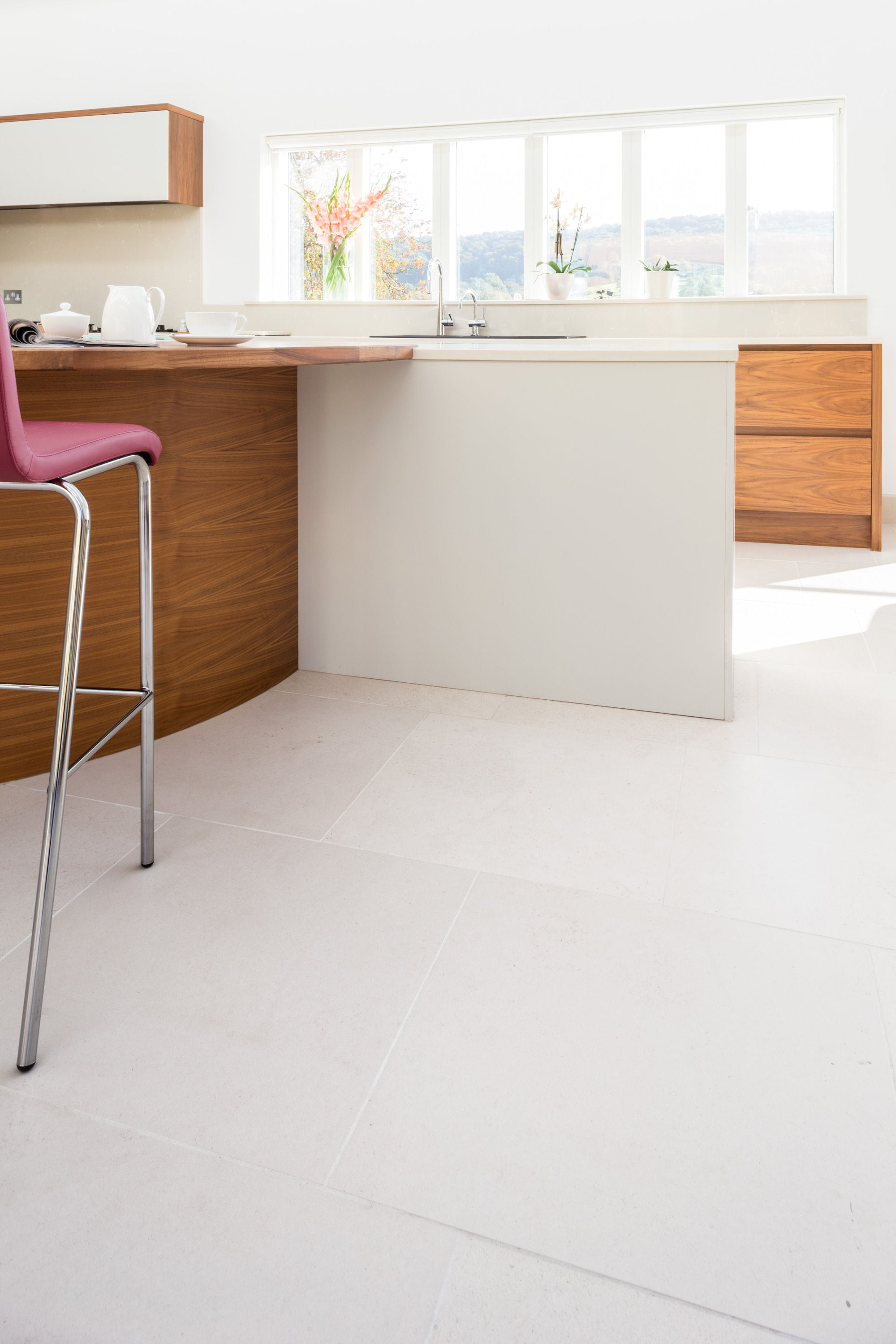 Moleanos White Limestone