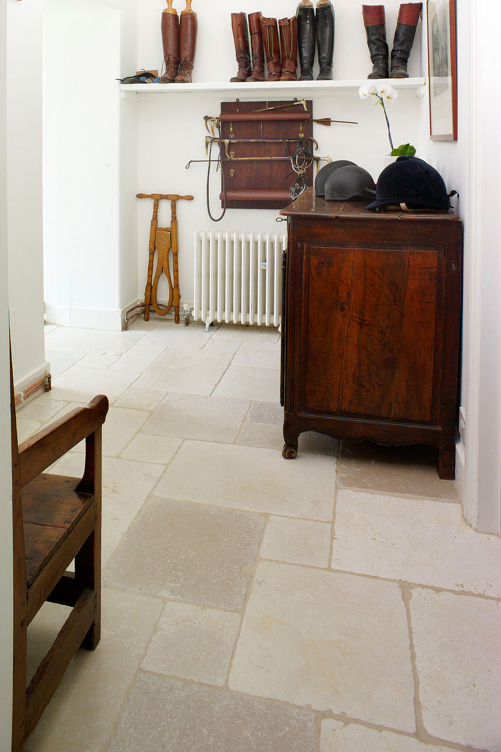 St Arbois Tumbled Limestone