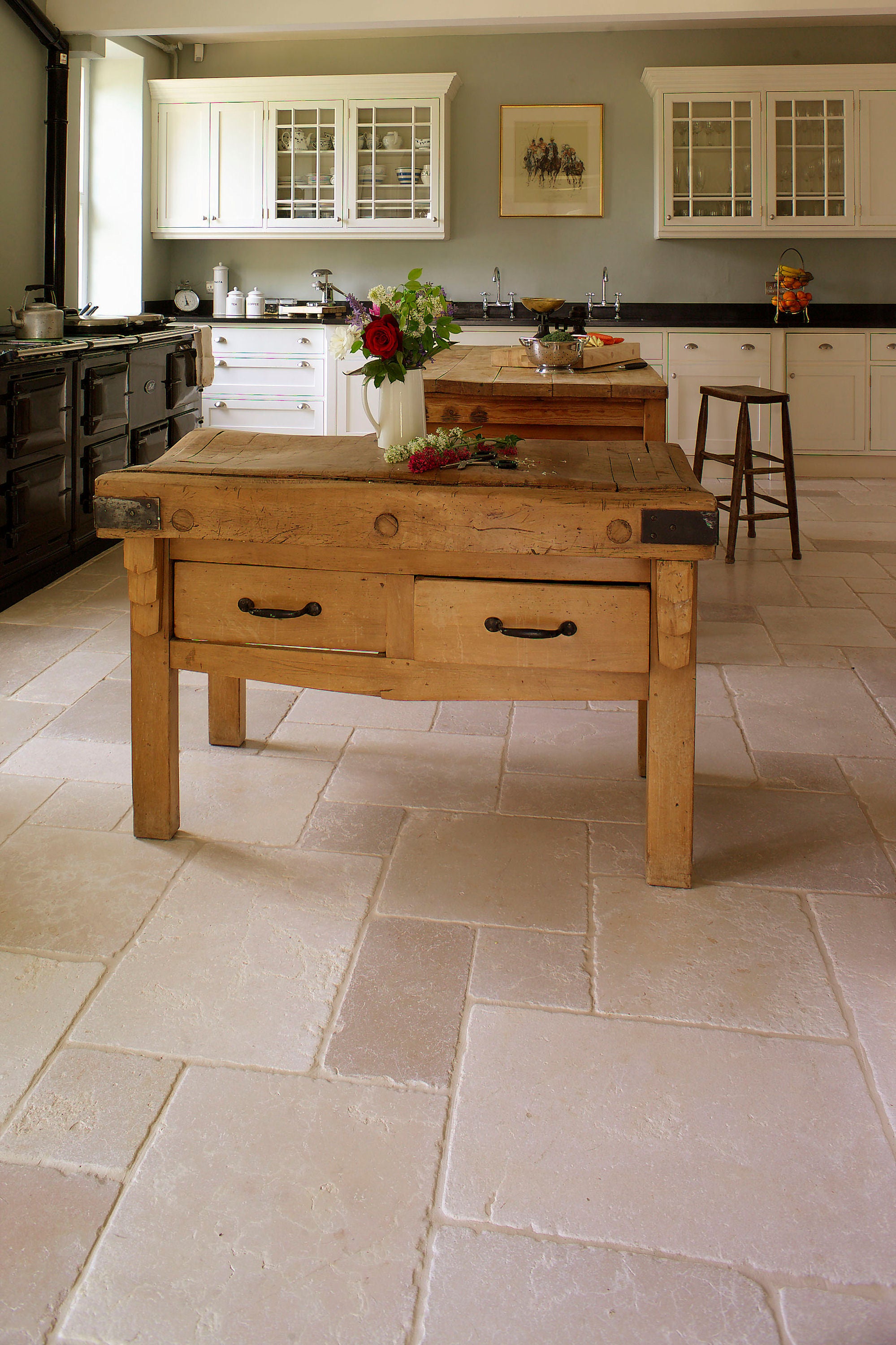 St Arbois Tumbled Limestone