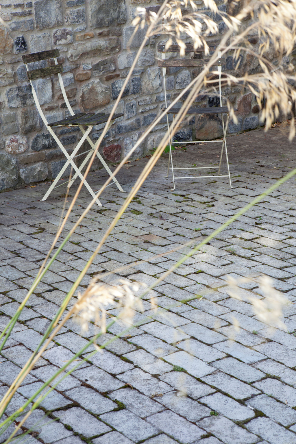Taj Grey Tumbled Outdoor Limestone