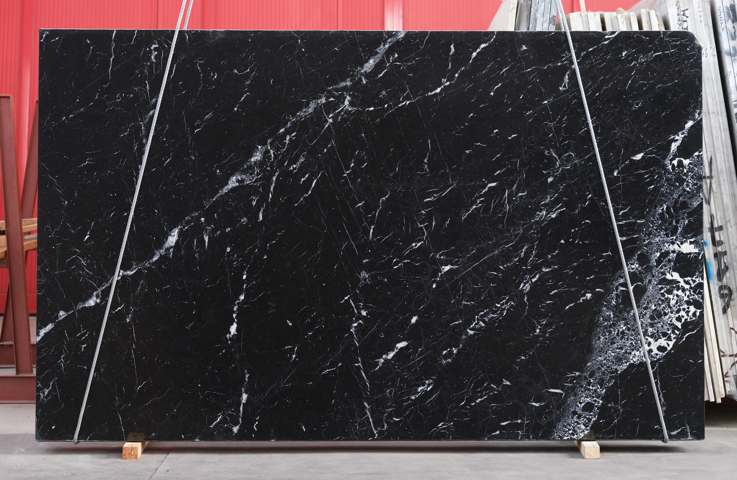 Nero Marquina (Polished) 291×180cm