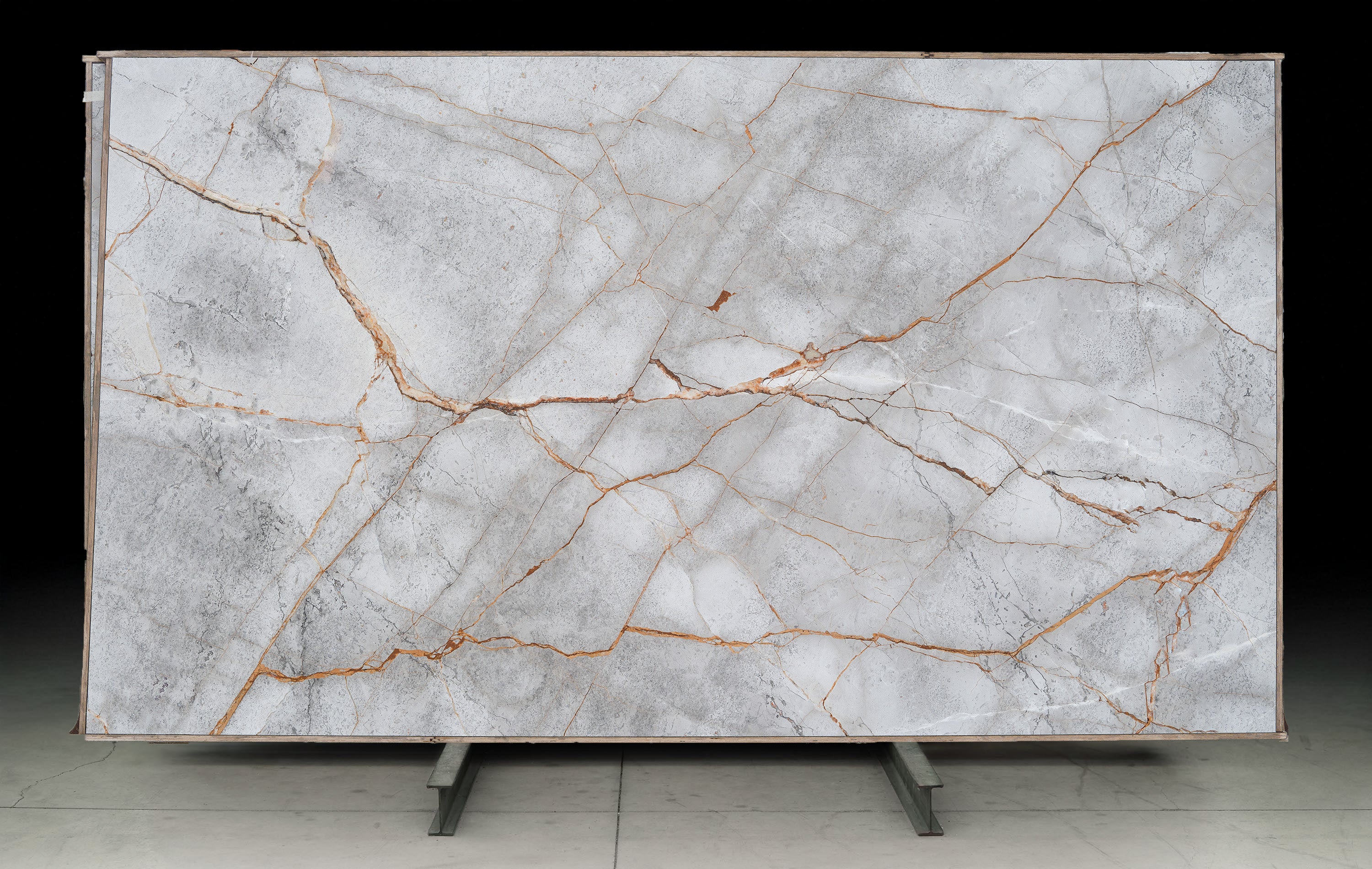 Silver Roots Harmon Grey (Honed) 338×190cm