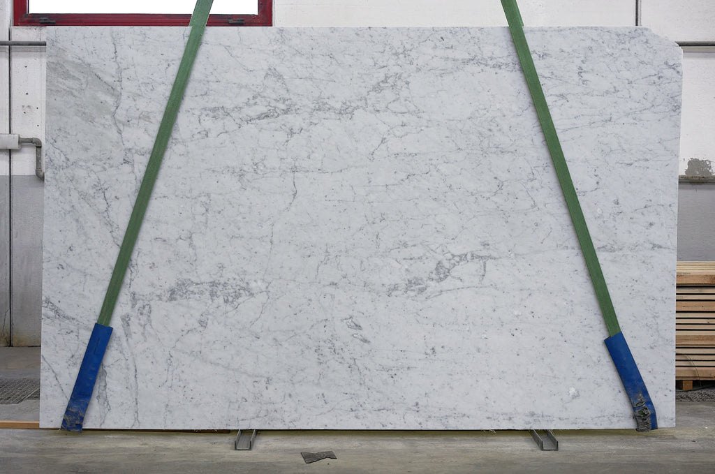 Bianco Carrara C Polished Honed 306x195