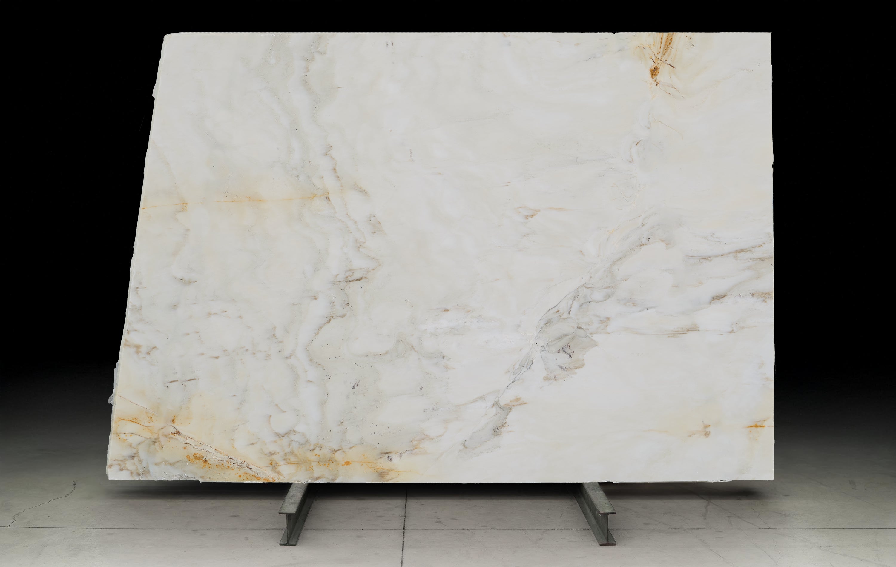 Calacatta Cremo Delicato (Polished) 280×195cm