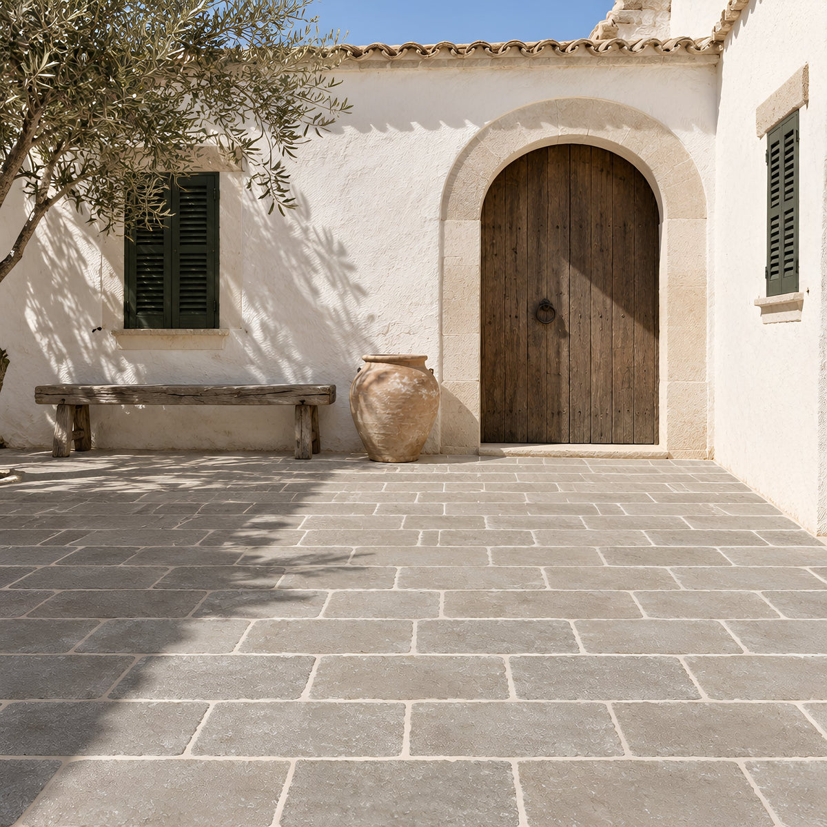 Raja Tumbled Outdoor Limestone – Innenhof mit Natursteinpflaster