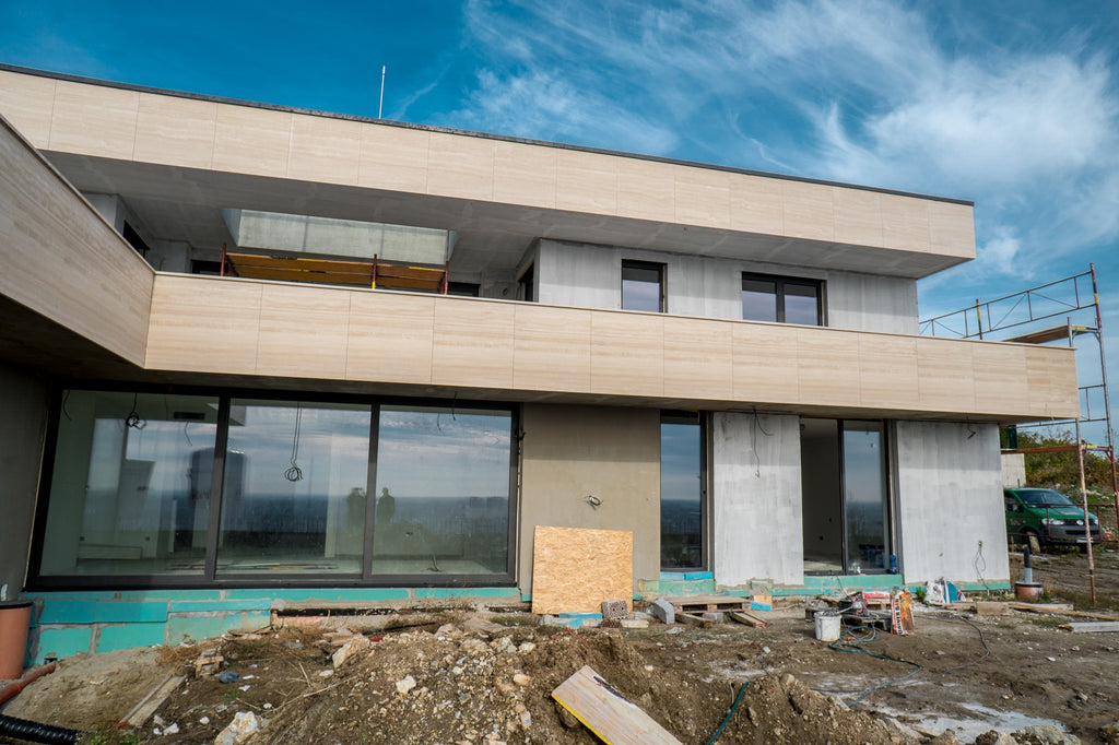 Travertín brúsený vyplnený 3 cm – exteriér