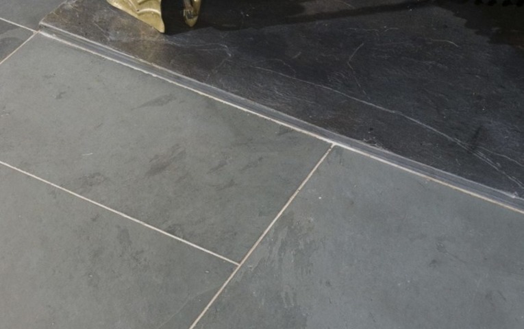 gris-riven-slate-2-851x1280